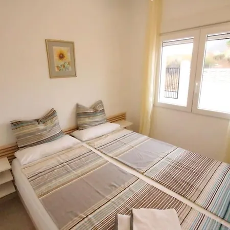 Holiday home 'valle Del Sol' With Private Swimming Pool And Coast Views! *